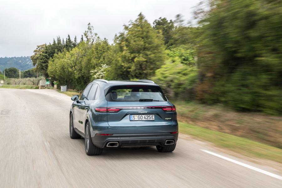  Porsche Cayenne E-Hybrid (PO536) 2018 года  (WW) (фото 10 из 85)